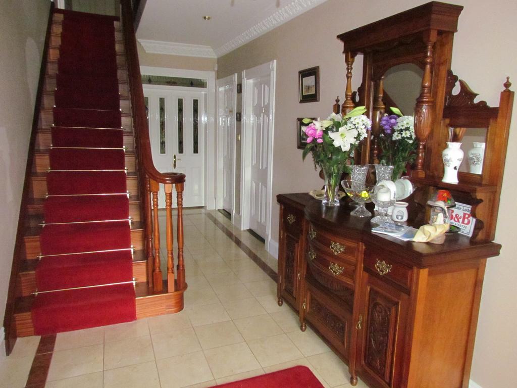 Gate Lodge B&B Portumna Esterno foto