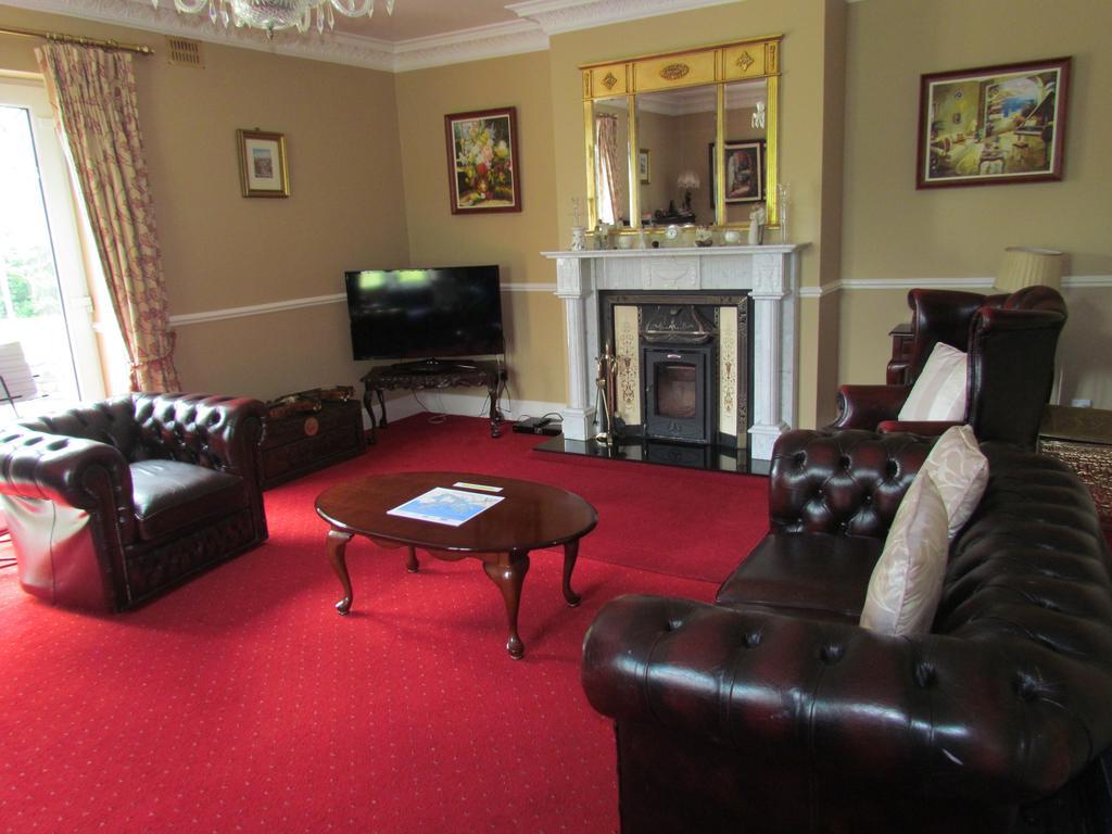 Gate Lodge B&B Portumna Esterno foto