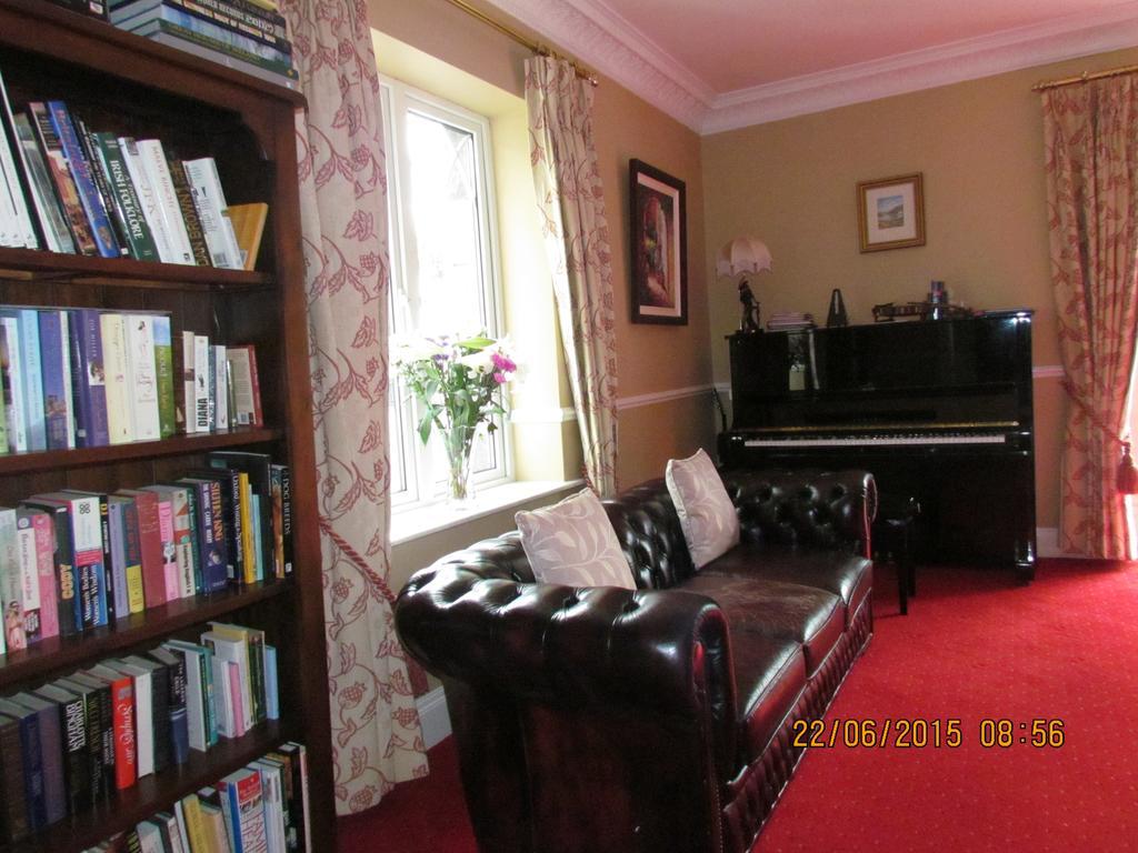 Gate Lodge B&B Portumna Esterno foto